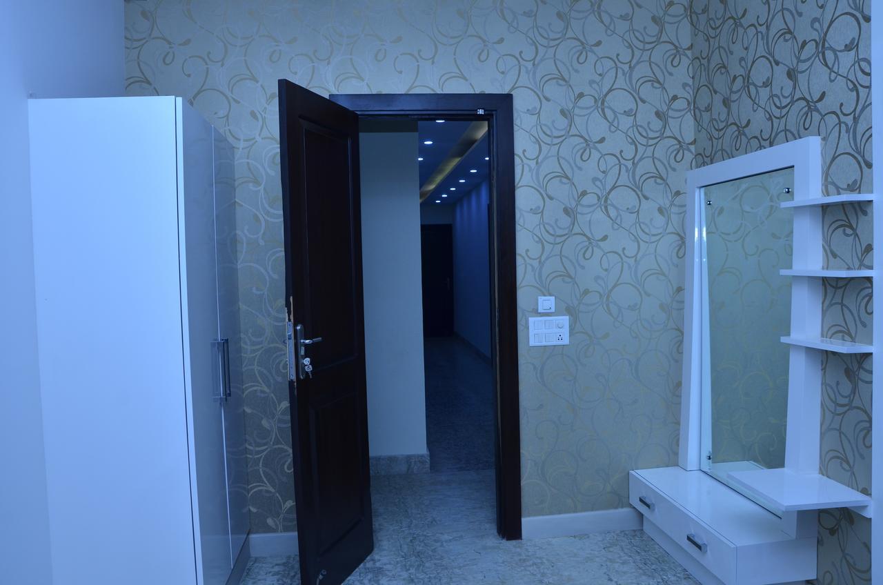 Hotel Royal International 뉴델리 외부 사진